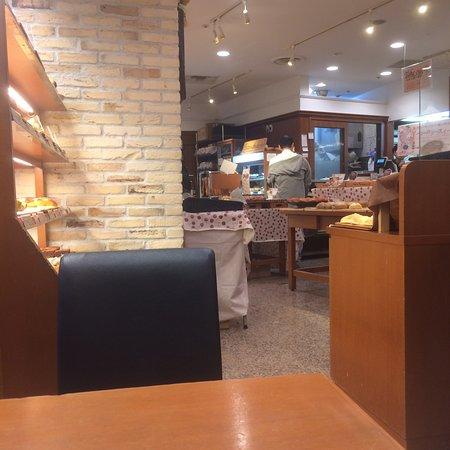 Bakery&Cafe CASCADE ゼスト御池店